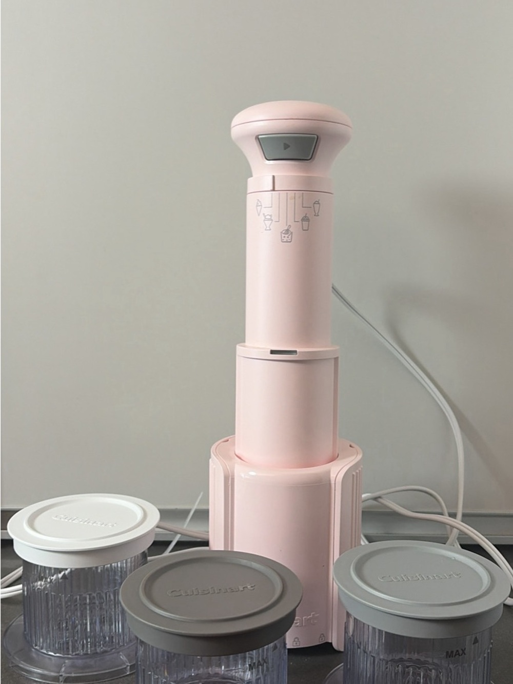 Cuisinart pink ice cream Maker with Mixing Cups